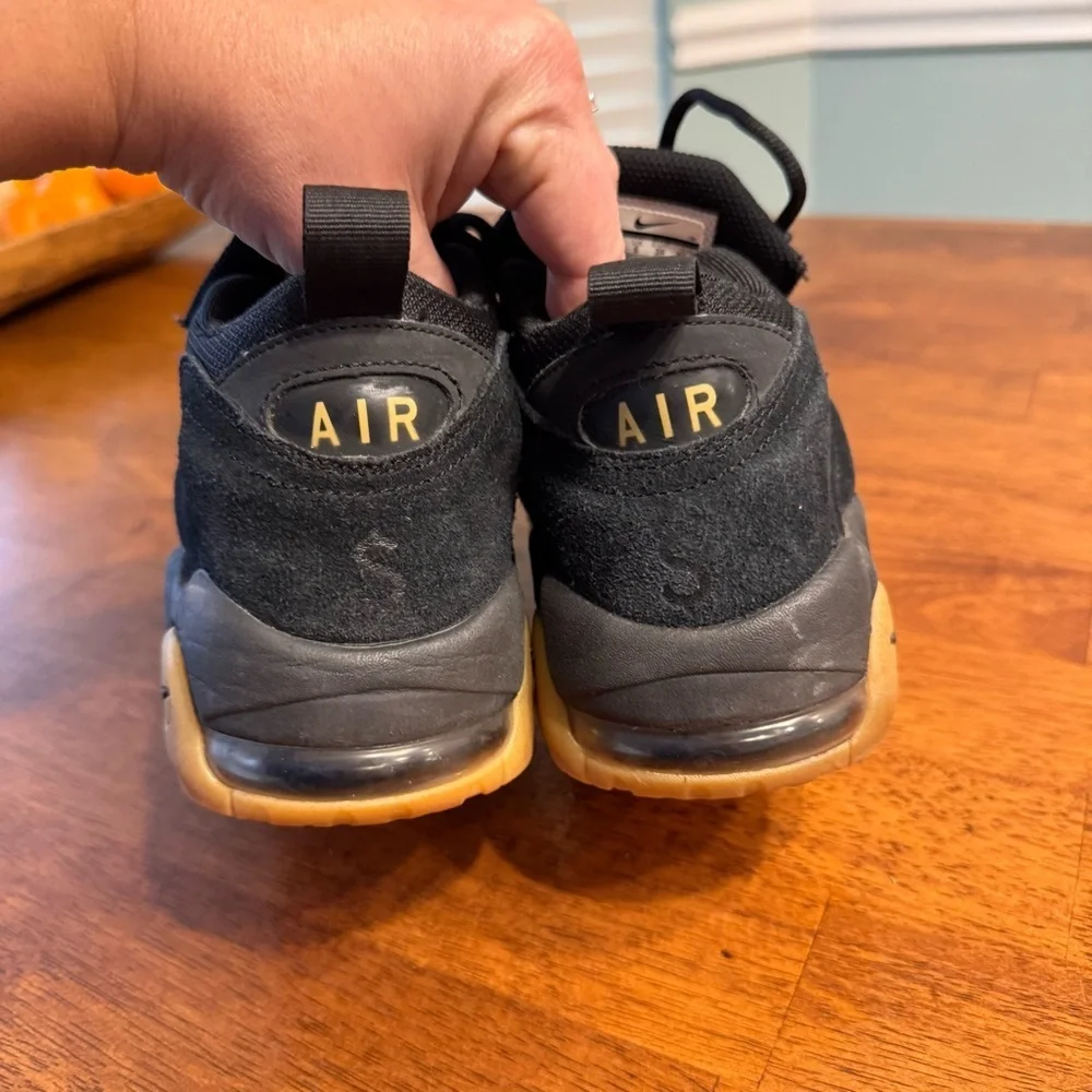 Boy’s Nike Air More Money Black gum sneaker size 6.5 youth